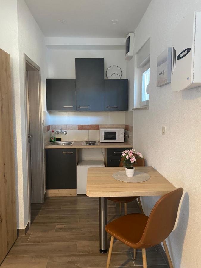 Apartments Erhart Rovinj Exterior photo